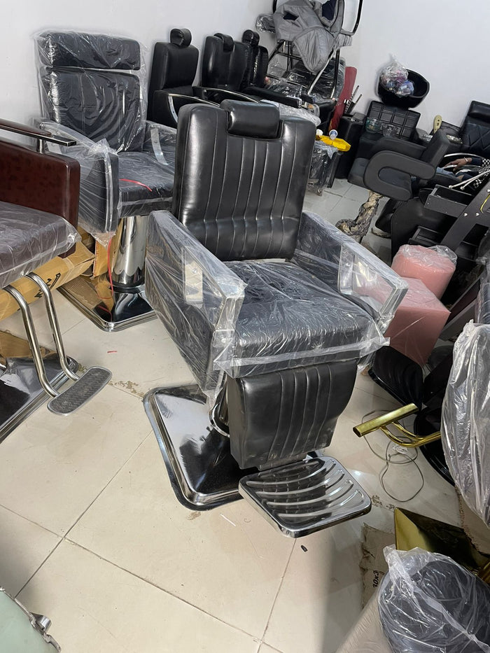 Matrix Modern Salon Styling Chair – Square-Stitched Designer Upholstery