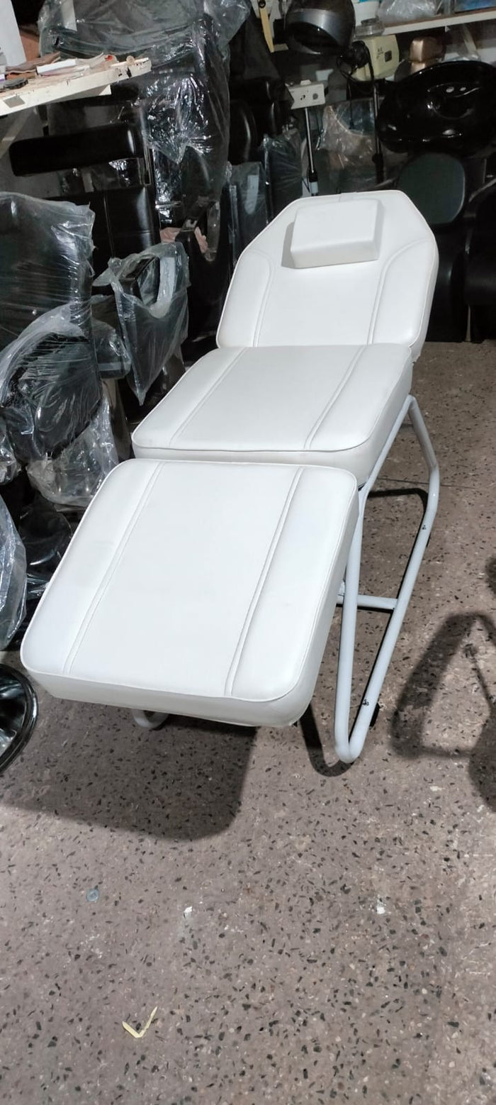 Elite Salon Massage Bed – Modern Low-Back Series