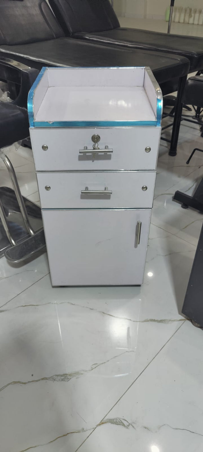 Professional Locking Salon Cabinet Box